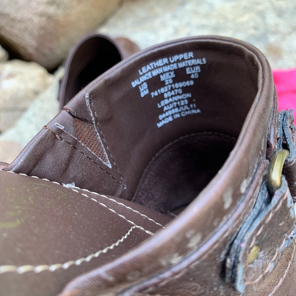 Brown Leather Clogs Mules Size 8 Mountain Sole Chic Baby Doll Grunge 90’s Y2K - Picture 5 of 8